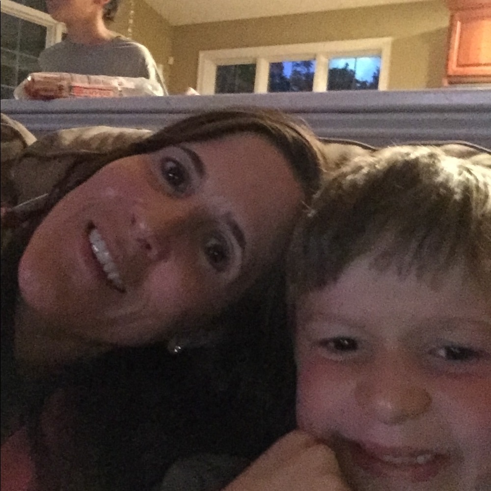 Meet your Posher, Melissa